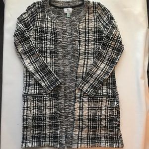 Susina‎ black/white cardigan size MP